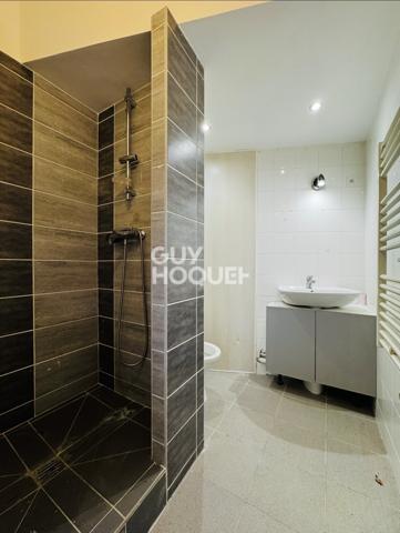 Maison à usage commercial à vendre de 78.48 m²