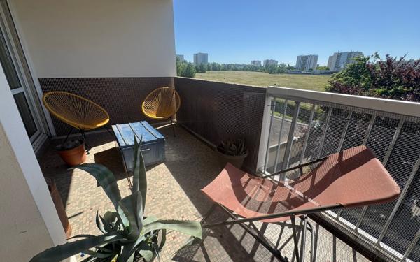 Appartement à vendre    5 pièces • 106 m2 Saint-Priest