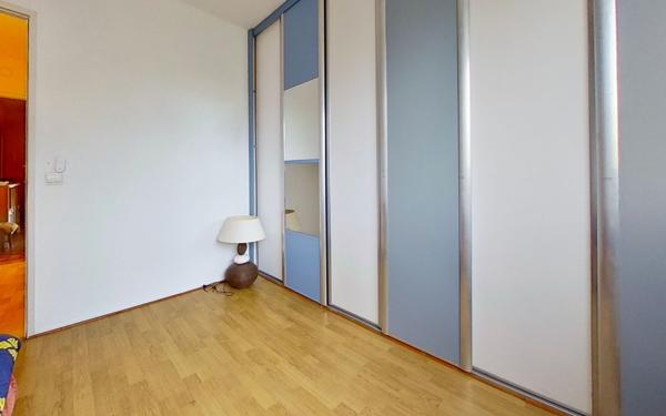 Appartement à vendre    5 pièces • 106 m2 Saint-Priest