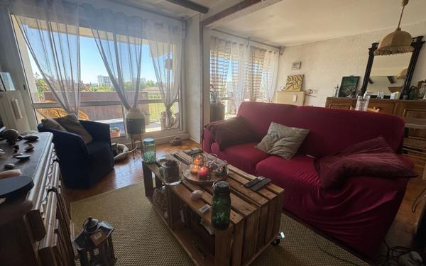 Appartement à vendre    5 pièces • 106 m2 Saint-Priest