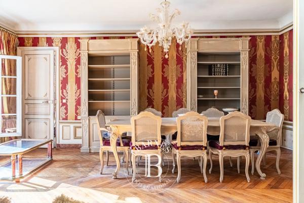 Paris 16ème, Appartement 5 Chambres -  242 m² à vendre