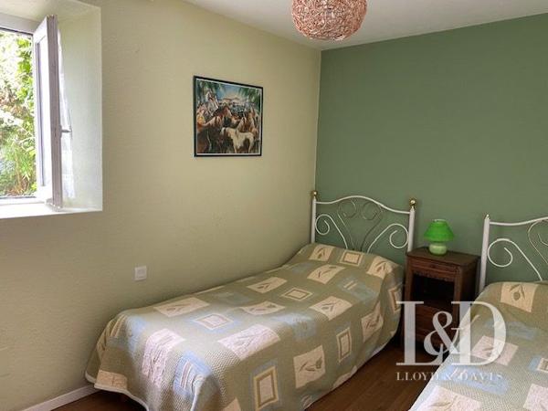 Maison de maître avec dépendances