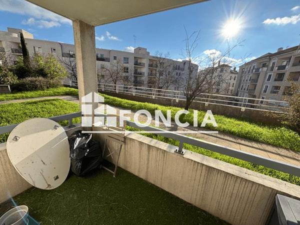 Location Appartement 2 pièces 36.85 m² - 124 COURS GAMBETTA Lyon 69007