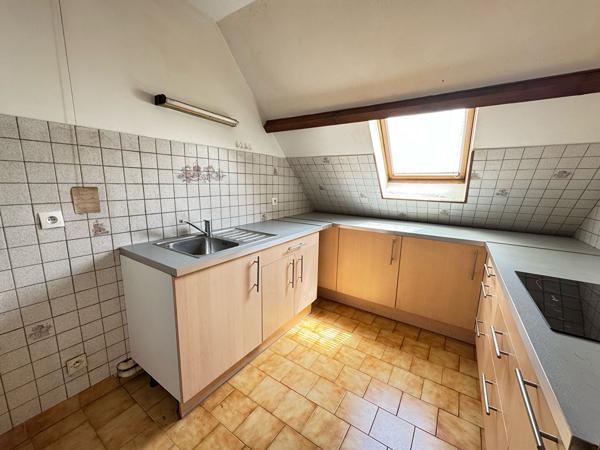 Appartement 2 pièces de 50 m² à Étampes, quartier Saint-Martin - au dernier étage avec ascenseur
