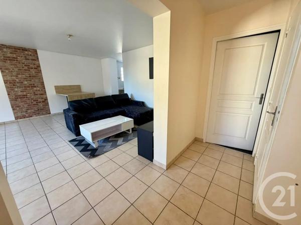 Appartement F3 à vendre  3 pièces - 75,56 m 2   CREPY EN VALOIS  - 60