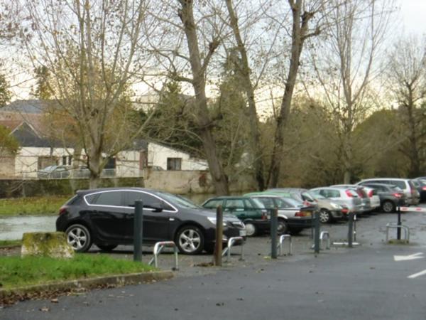 Annexes stationnement