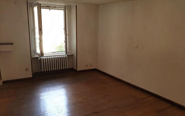Appartement à vendre    4 pièces •  Thann
