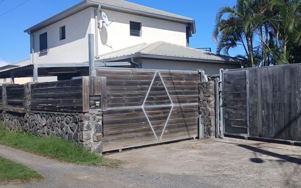 Maison à vendre    4 pièces • 150 m2 Saint-Pierre