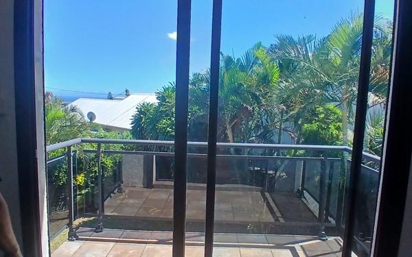 Maison à vendre    4 pièces • 150 m2 Saint-Pierre