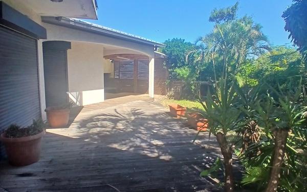 Maison à vendre    4 pièces • 150 m2 Saint-Pierre