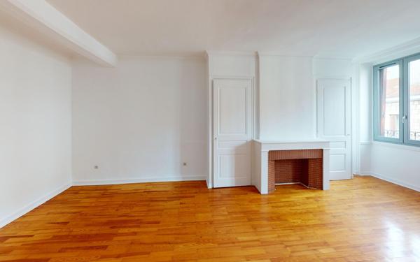 Appartement à vendre    3 pièces • 91 m2 Saint-Étienne