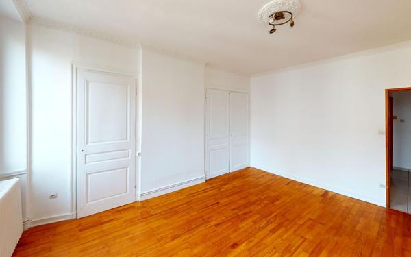 Appartement à vendre    3 pièces • 91 m2 Saint-Étienne