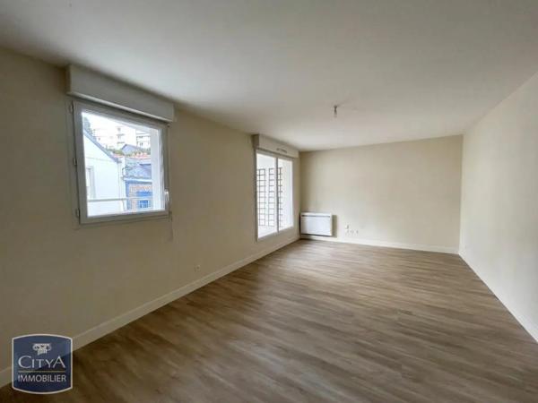 Appartement à louer 4 pièces 80.49m² Nantes (44000)