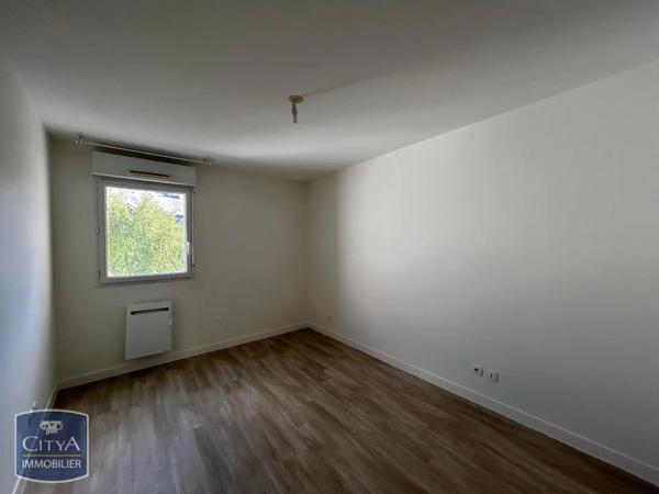 Appartement à louer 4 pièces 80.49m² Nantes (44000)