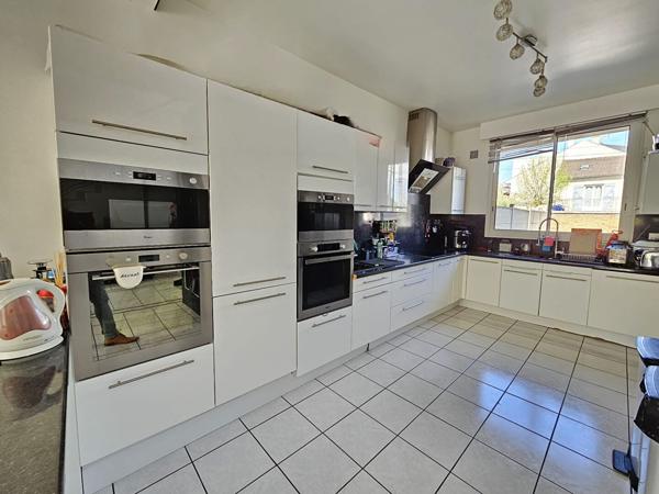 Maison Fontenay Sous Bois 7 pièce(s) 181.05 m2