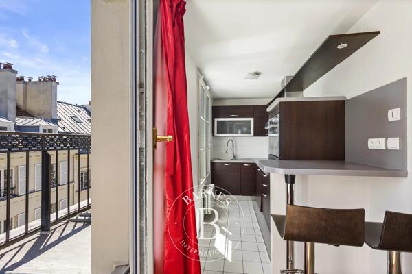 Paris 8ème, Appartement  37 m² à vendre