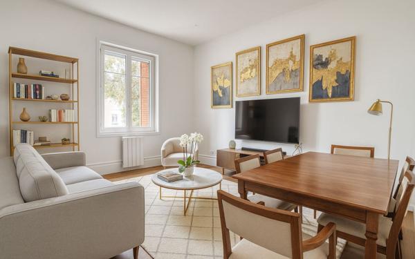 Appartement à vendre    2 pièces • 49,10 m2 Tassin-la-Demi-Lune