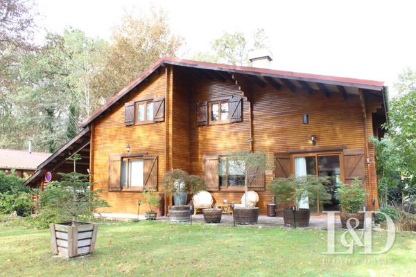 CHALET DANS RÉSIDENCE PRIVÉE