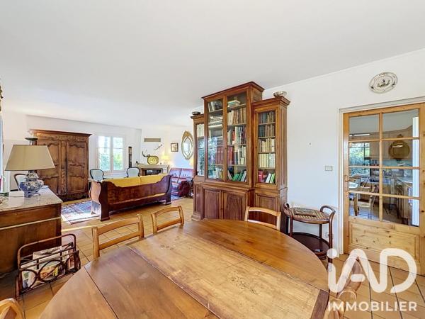 Maison à vendre 6 pièces 145 m² Saint-Didier-au-Mont-d'Or