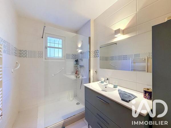 Maison à vendre 6 pièces 145 m² Saint-Didier-au-Mont-d'Or