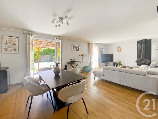 Maison à vendre  5 pièces - 115 m 2   MARSEILLE  - 13011