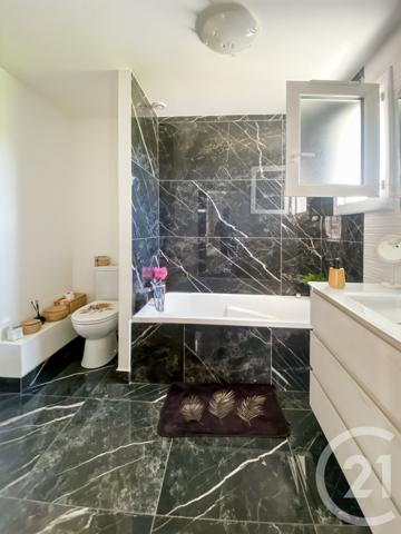 Maison à vendre  5 pièces - 115 m 2   MARSEILLE  - 13011