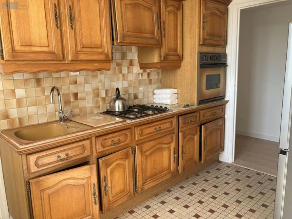 Location - Appartement Rennes 35000 7 pièces 67 m 2
