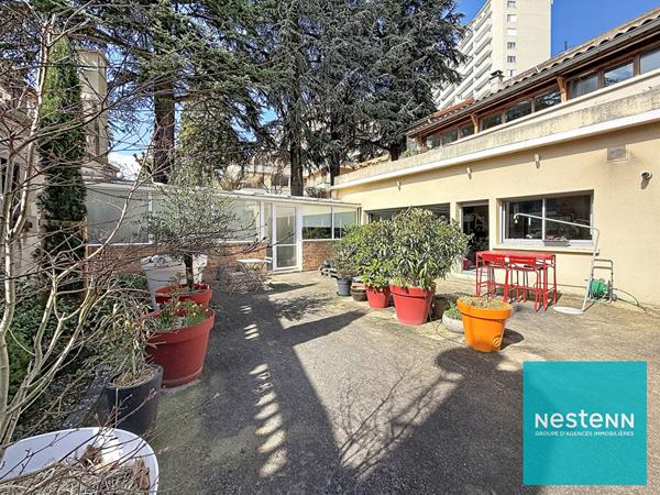 Appartement style Maison Cours Fauriel 149 m² + jardin 120 m² + parking (bien rare)