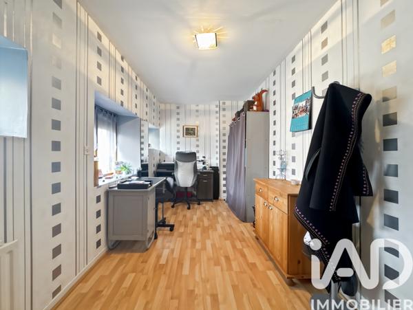 Maison à vendre 7 pièces 176 m² L'Huisserie