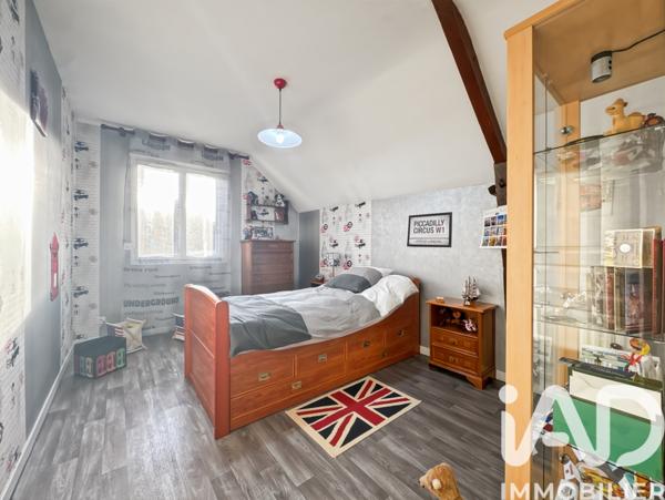 Maison à vendre 7 pièces 176 m² L'Huisserie