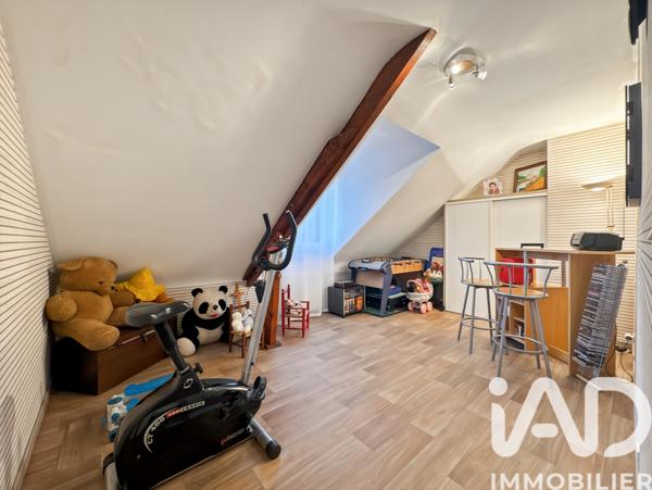 Maison à vendre 7 pièces 176 m² L'Huisserie