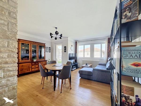 Maison 225 900 € Périgueux 6 p 145 m² DPE E
