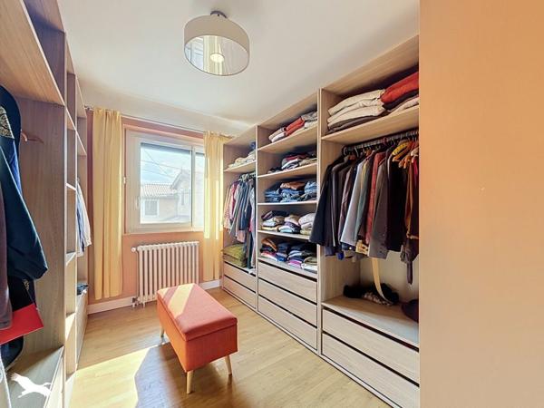 Maison 225 900 € Périgueux 6 p 145 m² DPE E