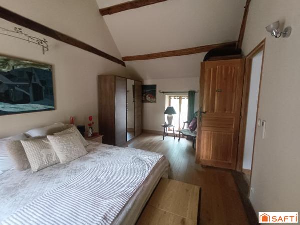 MAISON AU CHARME AUTHENTIQUE ENTIEREMENT RENOVER