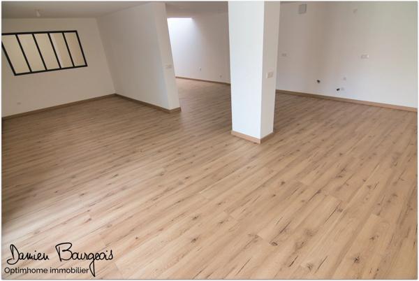 Duplex d’exception au cœur de Ségny de 136 m² sol (125 m² habitables)