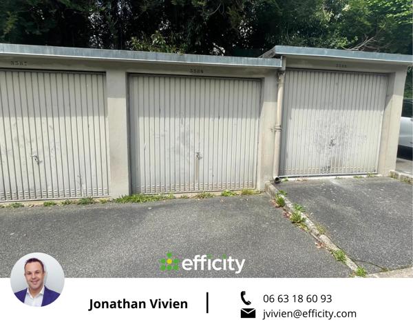Parking
        
        - 11 m² 30 000 € *