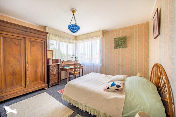 Maison 334 336 € Gujan-Mestras 5 p 139 m² DPE D