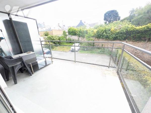 NOUVEAUTE TRENTE CINQ NOTAIRES  A DEUX PAS DU PORT au sein de la copropriété "La villa d'ETEL" ...