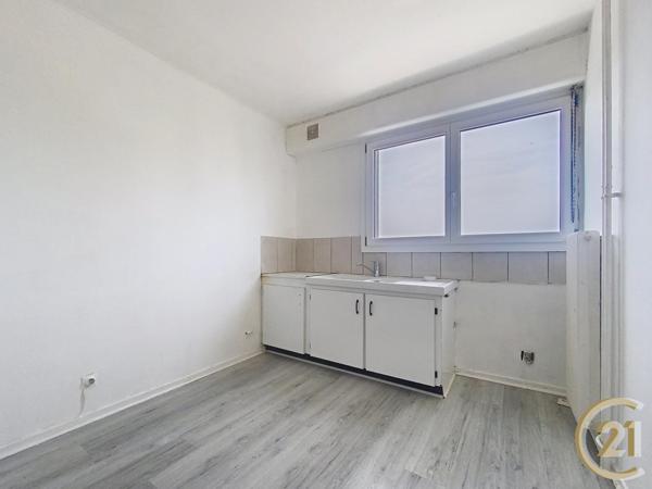 Appartement F3 à vendre  3 pièces - 64,69 m2 MONTBELIARD - 25