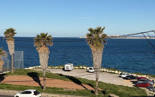 Appartement à vendre    3 pièces • 66,87 m2 Marseille 8