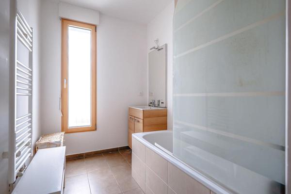 Appartement Saint Denis 4 pièces proche RER et Métro