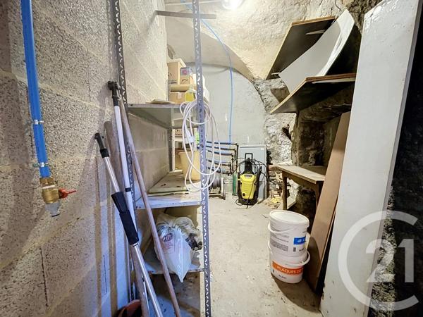 Appartement F3 à vendre  3 pièces - 72 m 2   BAGNOLS SUR CEZE  - 30