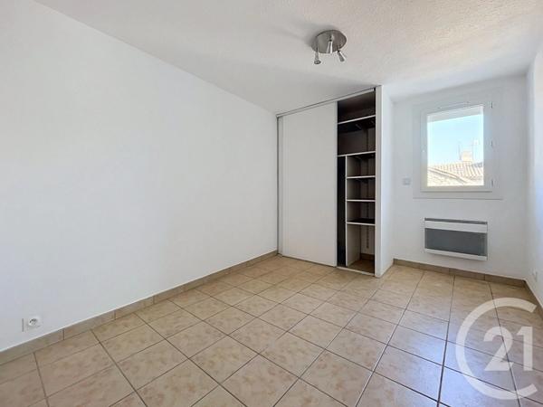 Appartement F3 à vendre  3 pièces - 72 m 2   BAGNOLS SUR CEZE  - 30