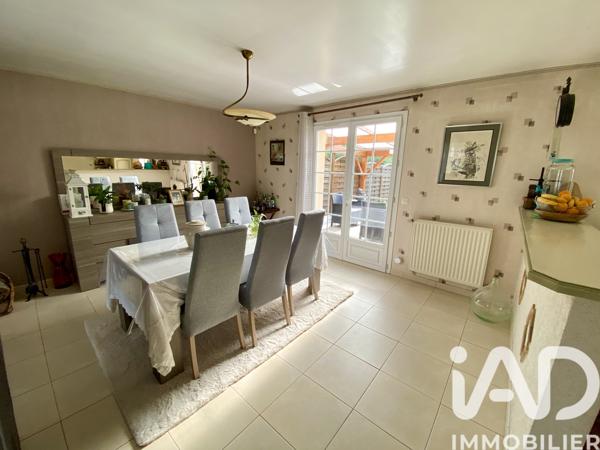 Maison à vendre 5 pièces 98 m² Pressigny-les-Pins