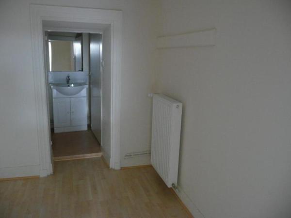 Appartement 2 pièces de 35 m² à St just st rambert