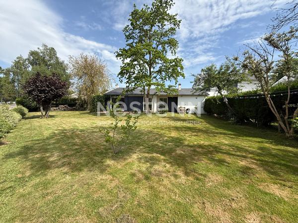 Maison Bois Guillaume 3 chambres Jardin Garage plain pied proche commerces séjour salon cuisine ouverte-idéal famille - coeur de Bois Guillaume - stationnement compris- beau garage - belle hauteur sous plafond - lumineux