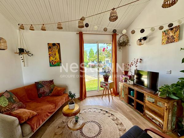 Maison Bois Guillaume 3 chambres Jardin Garage plain pied proche commerces séjour salon cuisine ouverte-idéal famille - coeur de Bois Guillaume - stationnement compris- beau garage - belle hauteur sous plafond - lumineux