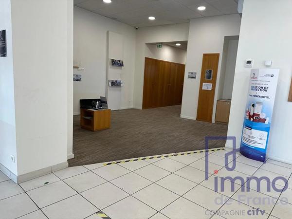 Immeuble à vendre à Saint-Étienne (42000)