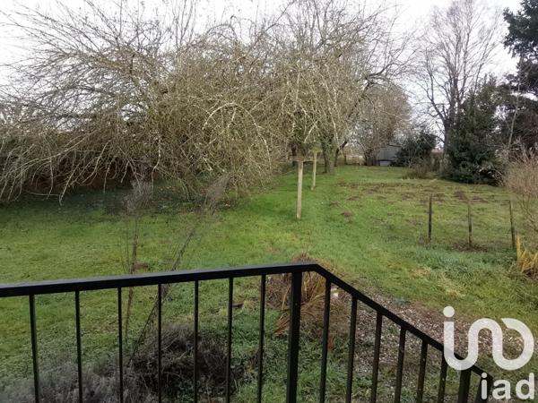 Maison 4 pièces de 88 m² à Aigurande (36140)