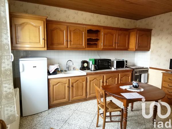 Maison 4 pièces de 88 m² à Aigurande (36140)